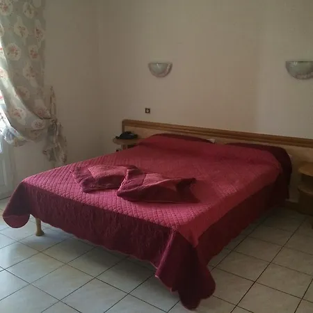 Le Narval Hotel 2*