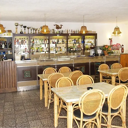 Le Narval Hotel 2*